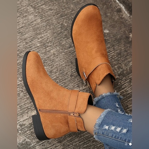 Women’s Round Toe Platform Short Boots, Side Zipper Fashion Boots, Size 6.5. - Picture 1 of 13